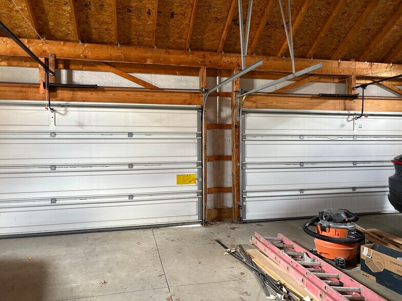 More Photos Of 1421 Market Ave N, Canton Office For Sale