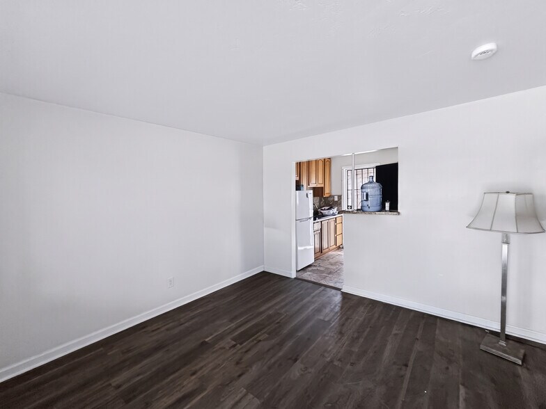More Photos Of 460 S Buena Vista, San Jose Apartments For Sale