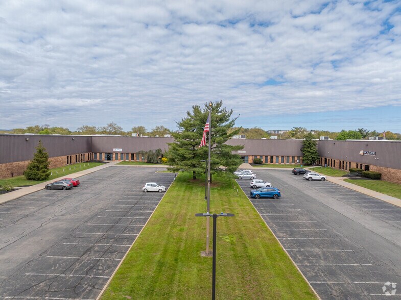 More Photos Of 60 Chapin Rd, Pine Brook Warehouse For Lease
