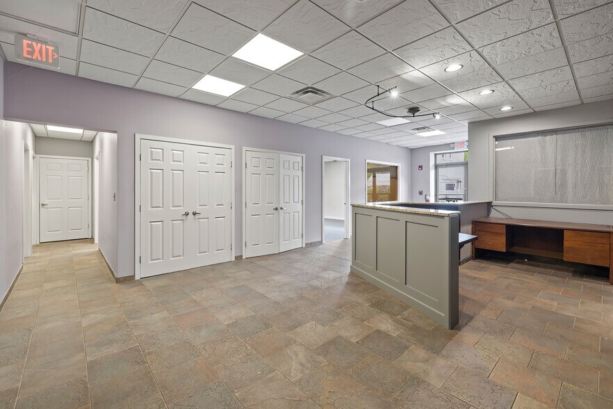 More Photos Of 47 Maple Ave, Flemington Light Manufacturing For Lease