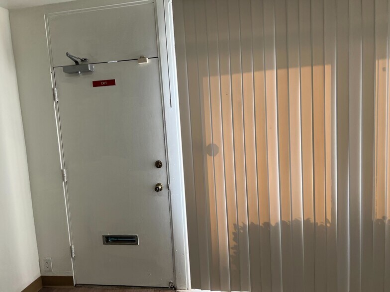 More Photos Of 1761 W Romneya Dr, Anaheim Medical For Lease