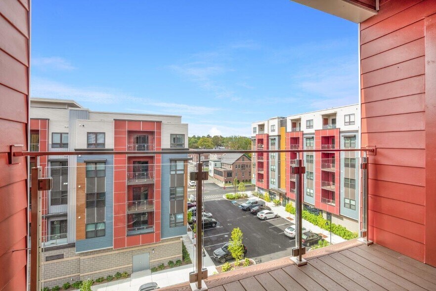 More Photos Of 21 East St, North Attleboro Apartments For Lease