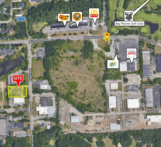More Photos Of 4210-4214 Martin Rd, Commerce Township Flex For Lease