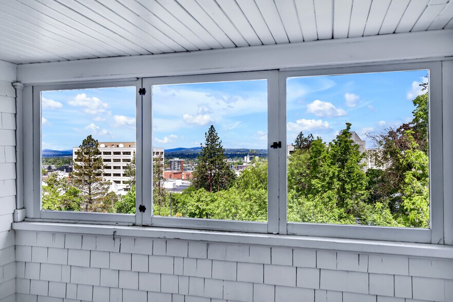 More Photos Of 820 W 7th Ave, Spokane Office Residential For Sale