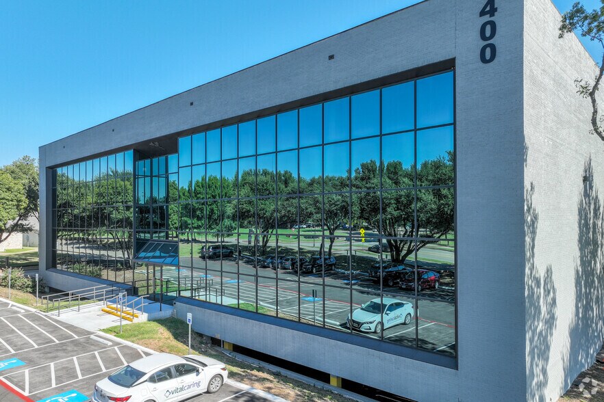 More Photos Of 400 N Allen Dr, Allen Office For Sale