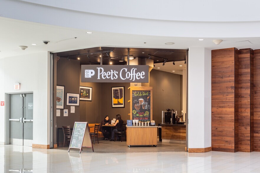 More Photos Of 1106-2195 Glendale Galleria, Glendale Unknown For Lease