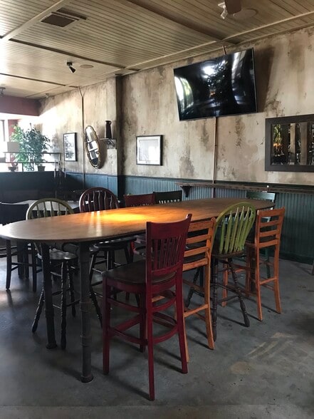 More Photos Of 1076-1080 S Fairfax Ave, Los Angeles Restaurant For Sale