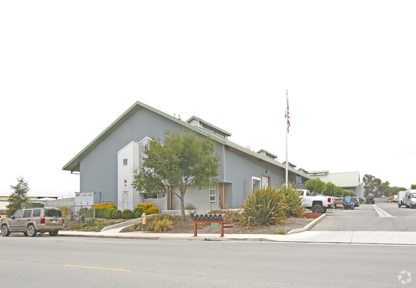 Primary Photo Of 1803 Shelton Way, Hollister Light Manufacturing For Lease