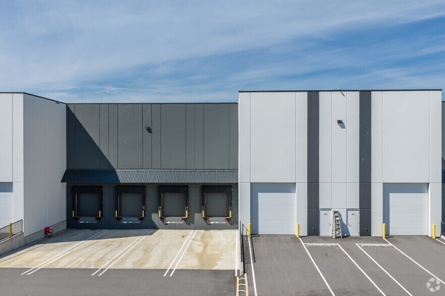More Photos Of 9688 192 St, Surrey Warehouse For Sale