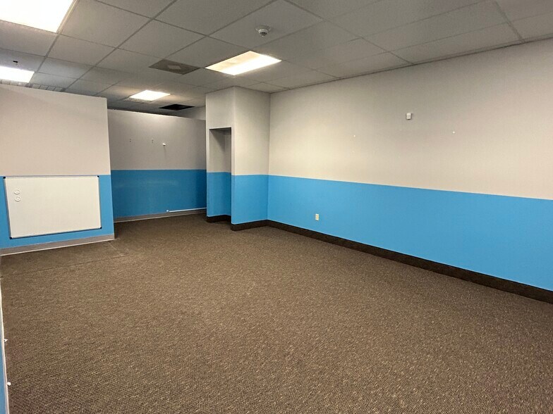More Photos Of 6569 Winchester Rd, Memphis Unknown For Lease