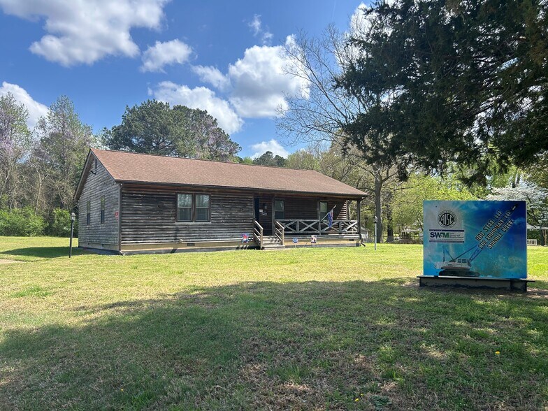 More Photos Of 1108 Wilroy Rd, Suffolk Office For Sale