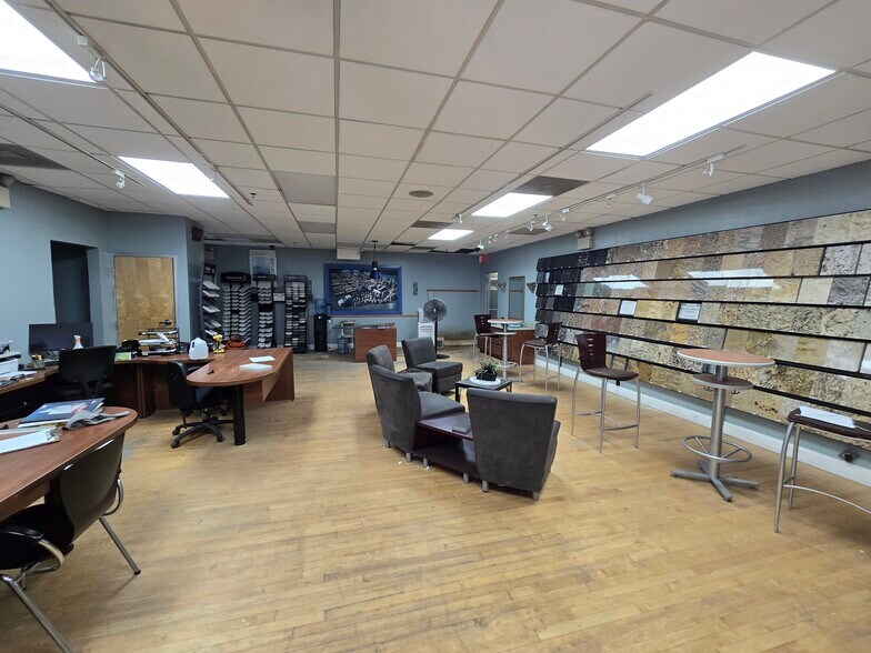 More Photos Of 17 Starr Rd, Danbury Warehouse For Sale