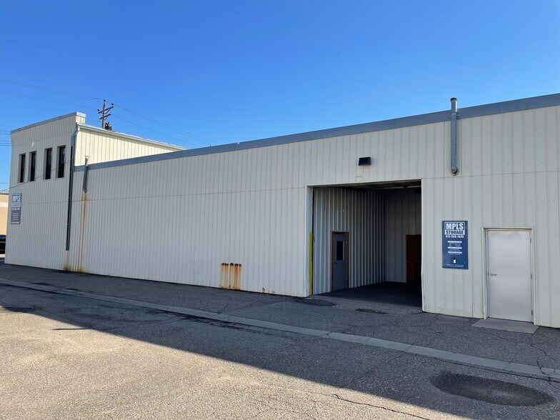 More Photos Of 3138 Snelling Ave, Minneapolis Industrial For Sale