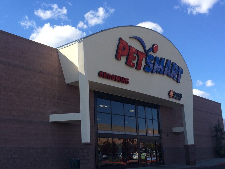 More Photos Of 5100-5150 Mae Anne Ave, Reno Unknown For Lease