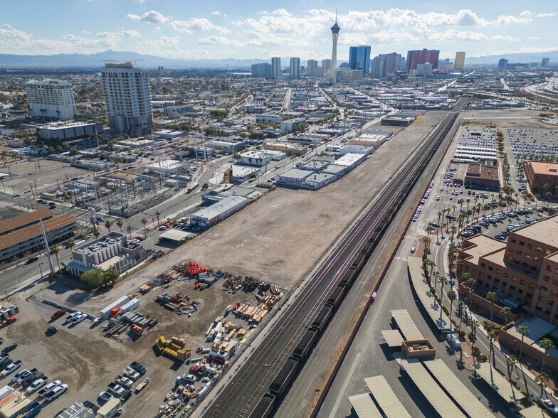More Photos Of 840 Commerce St, Las Vegas Land For Sale