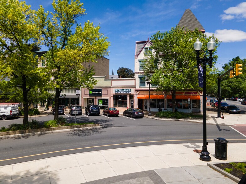 More Photos Of 50 Centre Sq, Easton Storefront Retail Residential For Sale