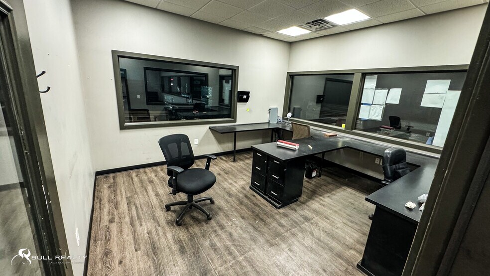 More Photos Of 139 Hightower Pky, Dawsonville Manufacturing For Lease