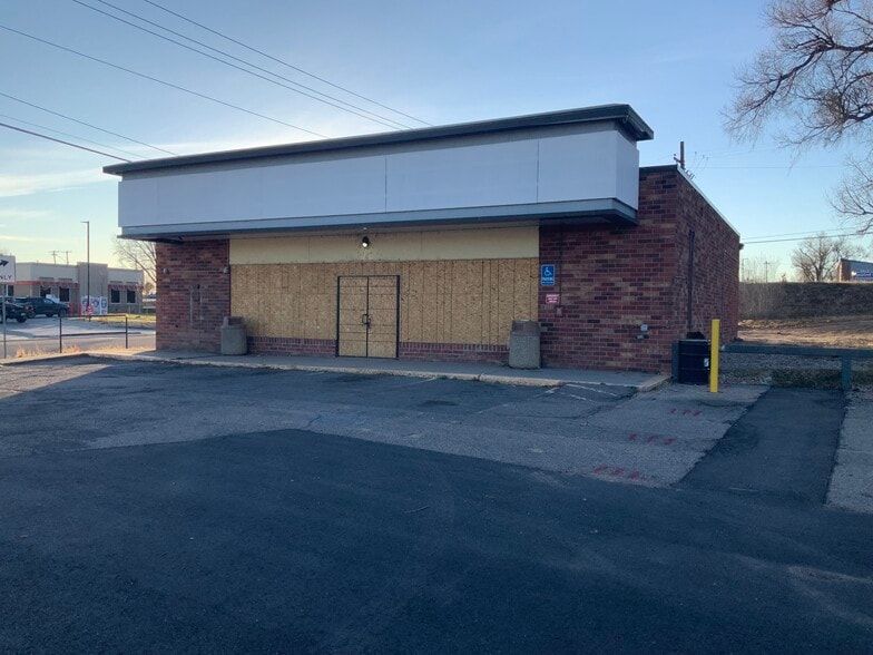 More Photos Of 1011 37th St, Evans Convenience Store For Sale