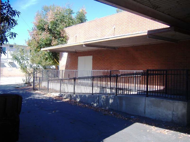 More Photos Of 160 E Holt Ave, Pomona Office For Lease