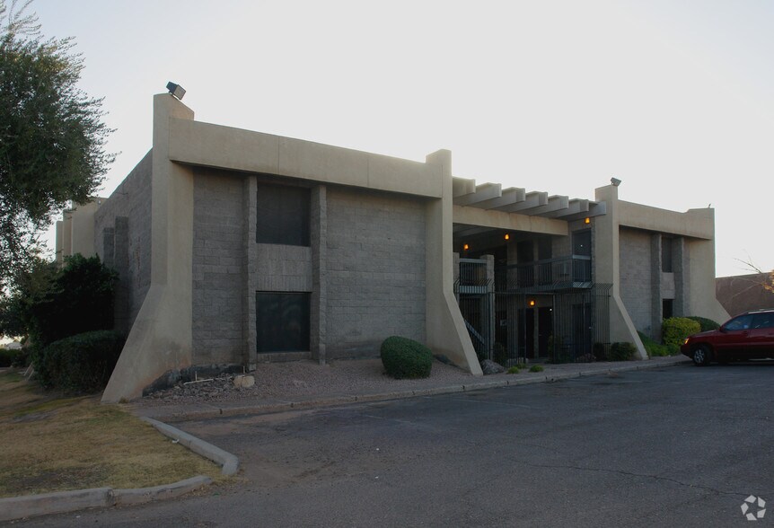 More Photos Of 165 E Southern Ave, Mesa Loft Creative Space For Lease