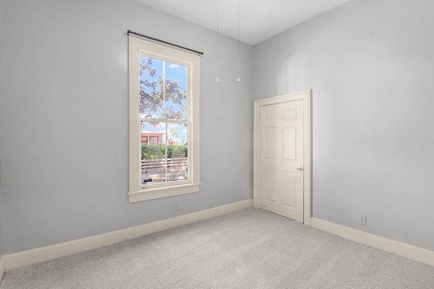 More Photos Of 301 E Henry St, Savannah Multifamily For Sale