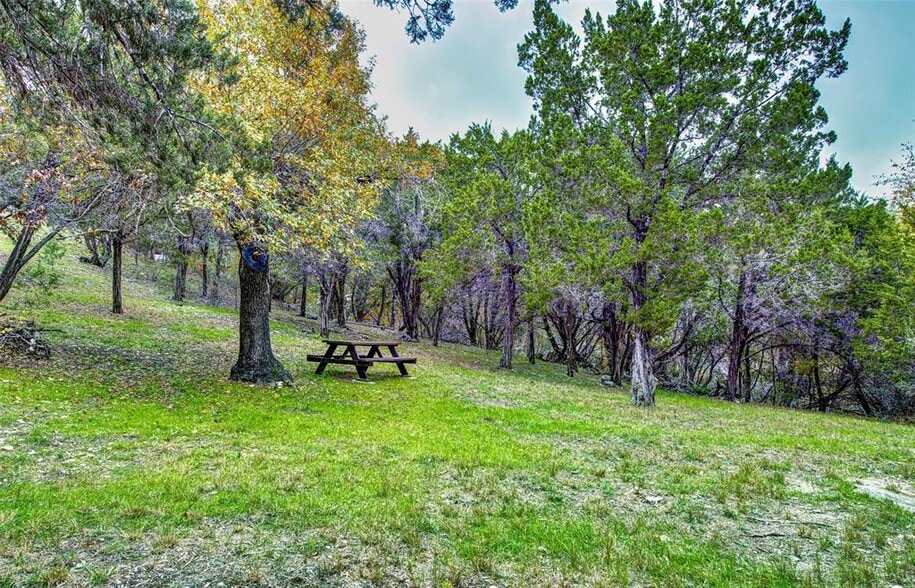 More Photos Of 5016 Bob Wire Rd, Spicewood Land For Sale