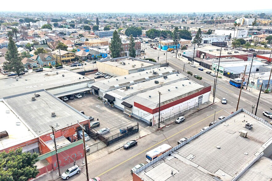 More Photos Of 3900-3912 S Broadway Pl, Los Angeles Manufacturing For Sale