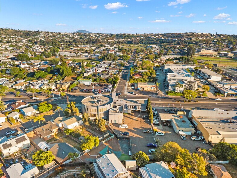 More Photos Of 7484 University Ave, La Mesa Office For Sale