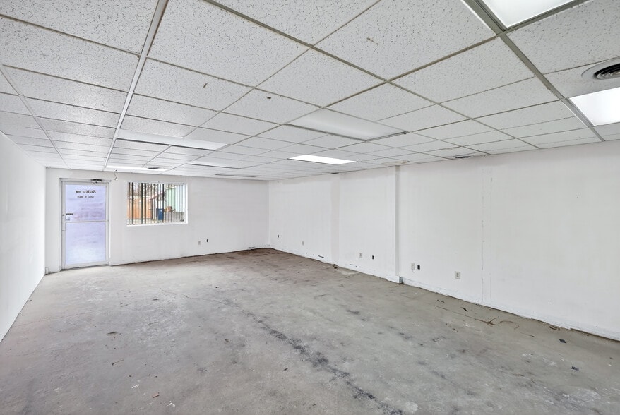 More Photos Of 5503 N Wall St, Spokane Freestanding For Lease