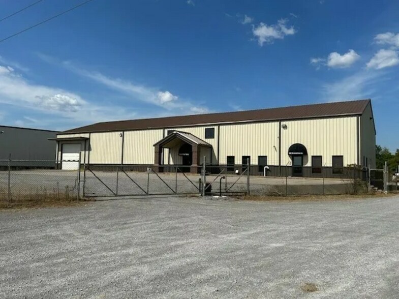 Primary Photo Of 4930 Nash Rd, Scott City Industrial For Sale