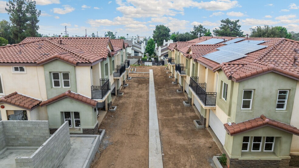 More Photos Of 3164 N Sterling Ave, San Bernardino Apartments For Sale