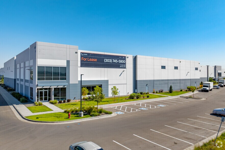 More Photos Of 7450 Clayton St, Denver Warehouse For Lease