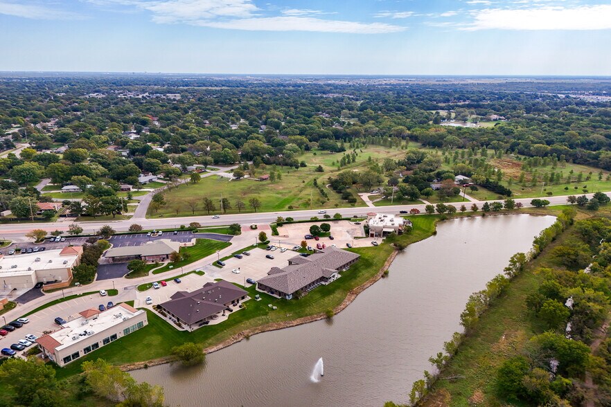 More Photos Of 429 S 119th St W, Wichita Office For Sale