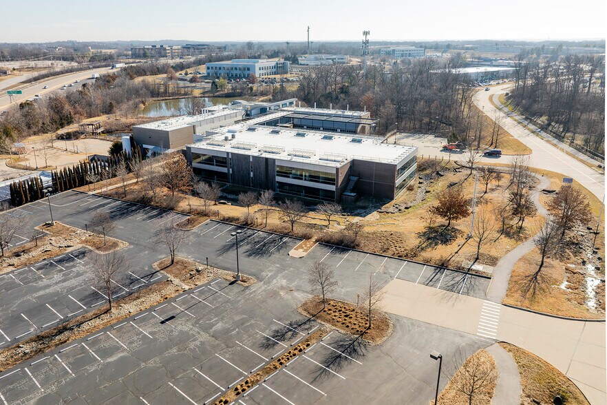 More Photos Of 20 Missouri Research Park Dr, Saint Charles Office For Sale