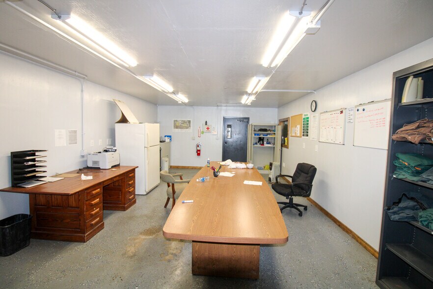 More Photos Of 7350 State Route 111, South Roxana Industrial For Sale