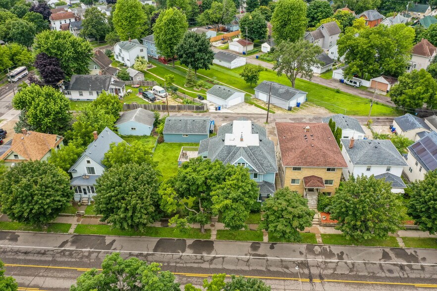 More Photos Of 1271 7th St W, Saint Paul Apartments For Sale