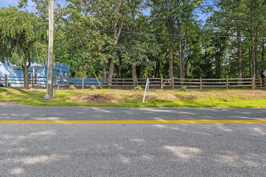 More Photos Of 102 N Rogers St, Aberdeen Restaurant For Lease
