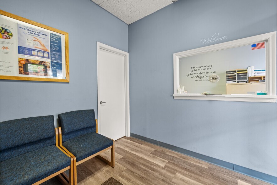 More Photos Of 510 43rd St, Union City Medical For Sale