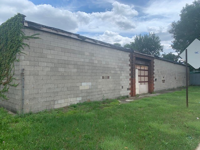 More Photos Of 4726 Calumet Ave, Hammond Storefront For Sale