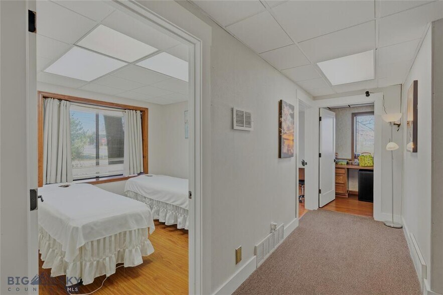 More Photos Of 108 N 11th Ave, Bozeman Medical For Sale