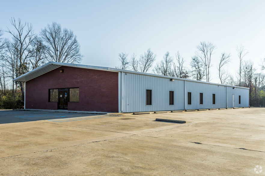 Primary Photo Of 1510 Munsford Dr, New Albany Office For Lease