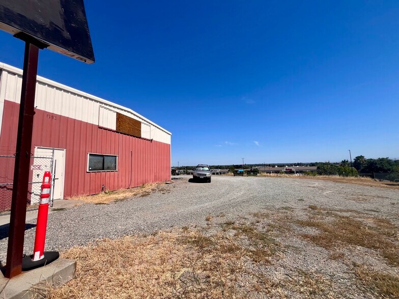 More Photos Of 510 Luther Rd, Red Bluff Warehouse For Sale
