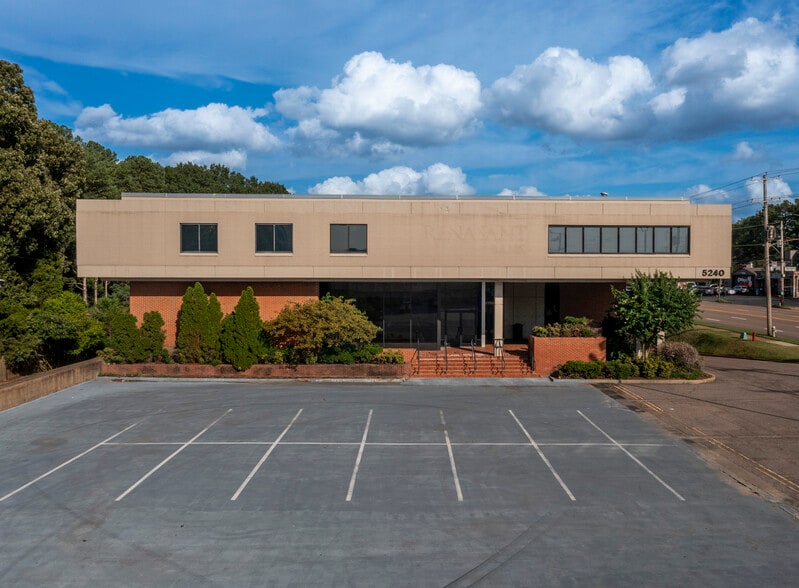 More Photos Of 5240 Poplar Ave, Memphis Office For Lease