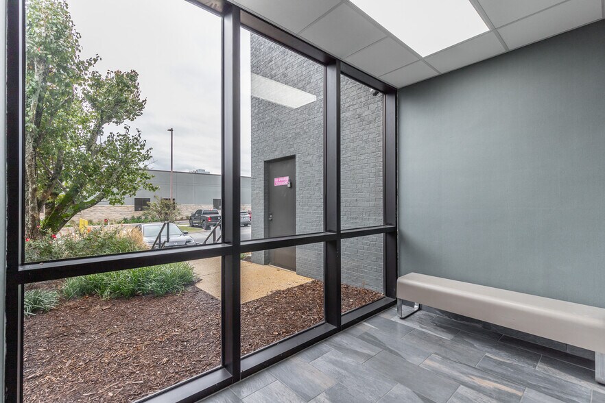 More Photos Of 929 Spring Creek Rd, Chattanooga Medical For Lease