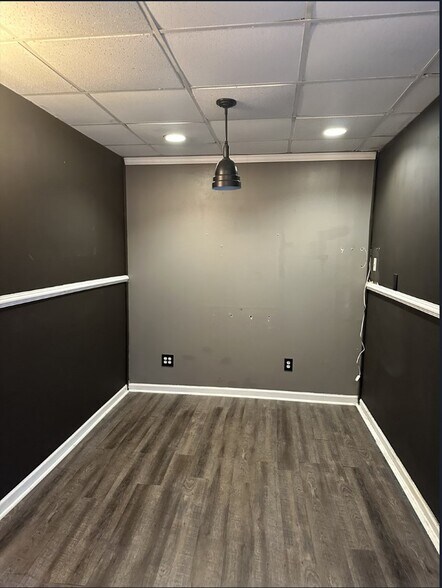 More Photos Of 3015 Canton Rd, Marietta Office For Lease