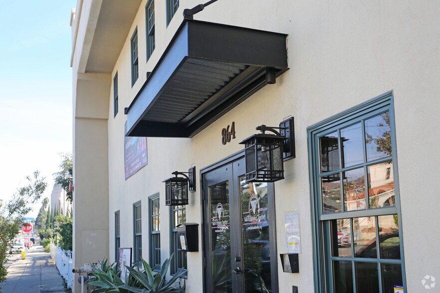 More Photos Of 864 E Santa Clara St, Ventura Office For Sale