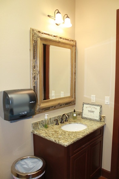 More Photos Of 14375 Liberty St, Montgomery Coworking Space