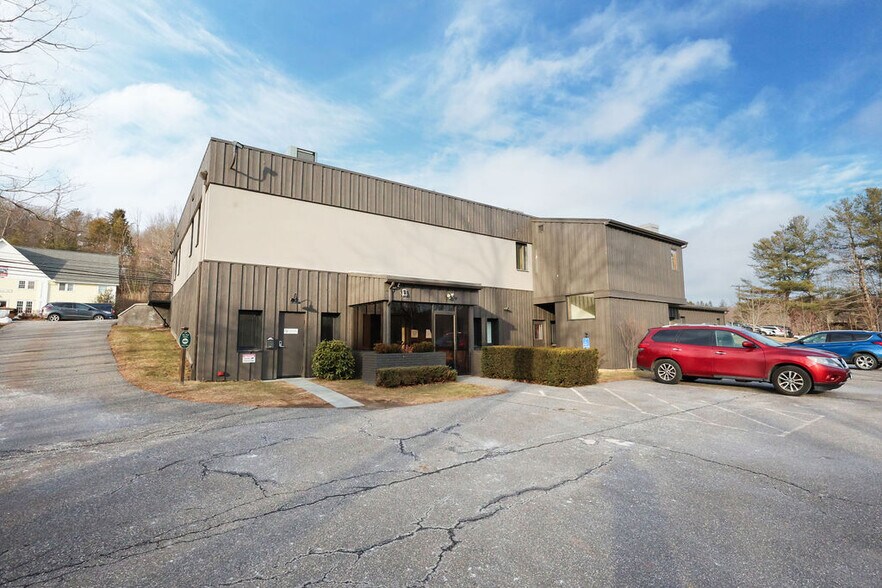 More Photos Of 1185 New Litchfield St, Torrington Medical For Sale