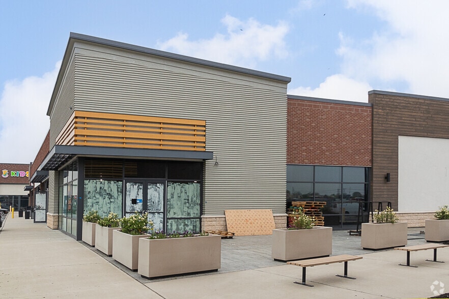 More Photos Of 1050 W Edgar Rd, Linden Unknown For Lease