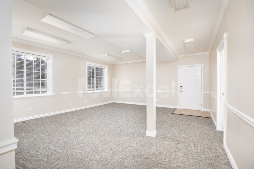 More Photos Of 214-216 N Orem Blvd, Orem Loft Creative Space For Lease